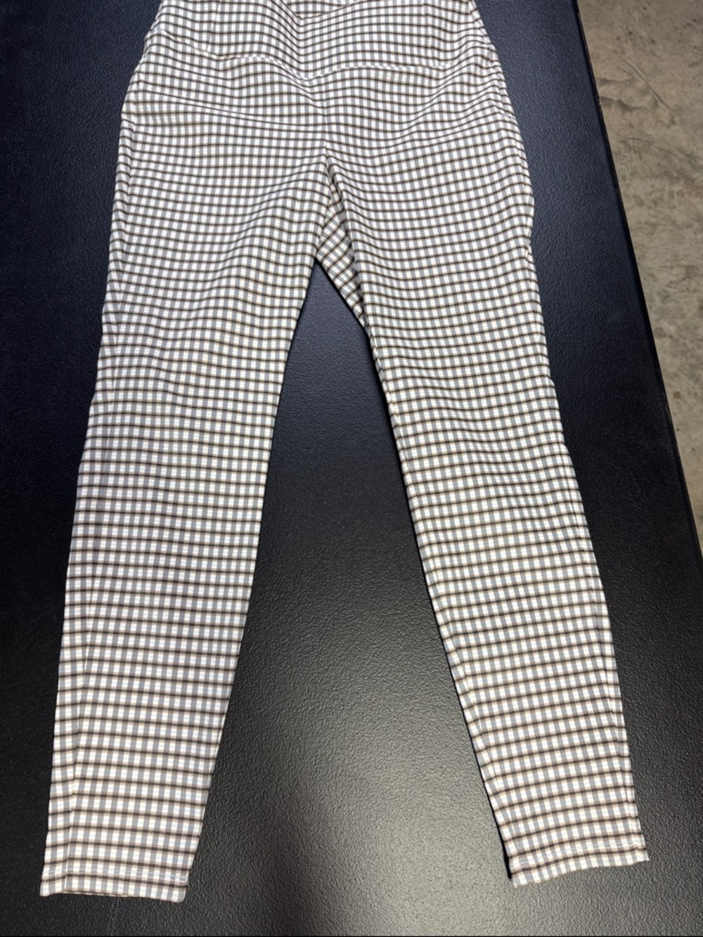 Ladies Worthington Cream and Brown Gingham Leggings